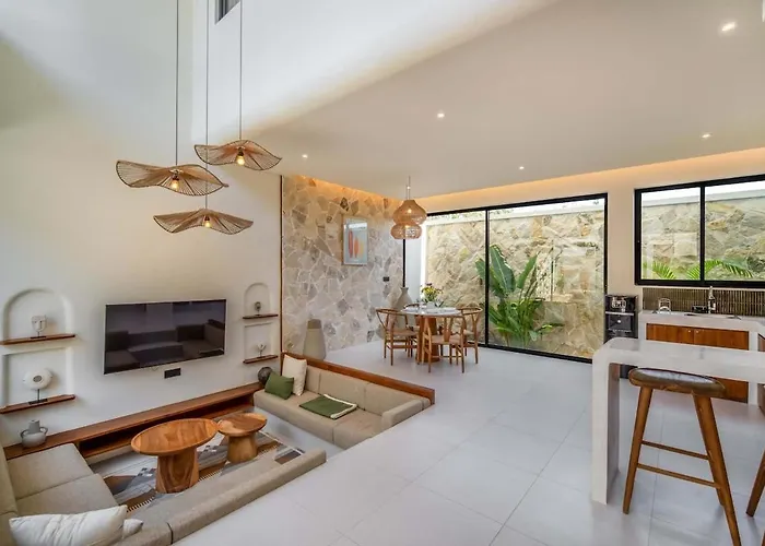Anjuna B2 Surf & Sunset 1br In